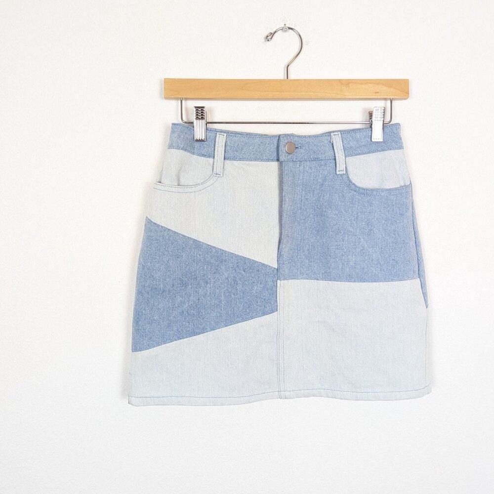 Le Lis Throwback Beauty Patchwork Denim Skirt Size S - Picture 3 of 6